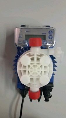 Seko Tekna Evo TPR 603 Pvdf Dosierpumpe mit PH-Steuerung oder REDOX