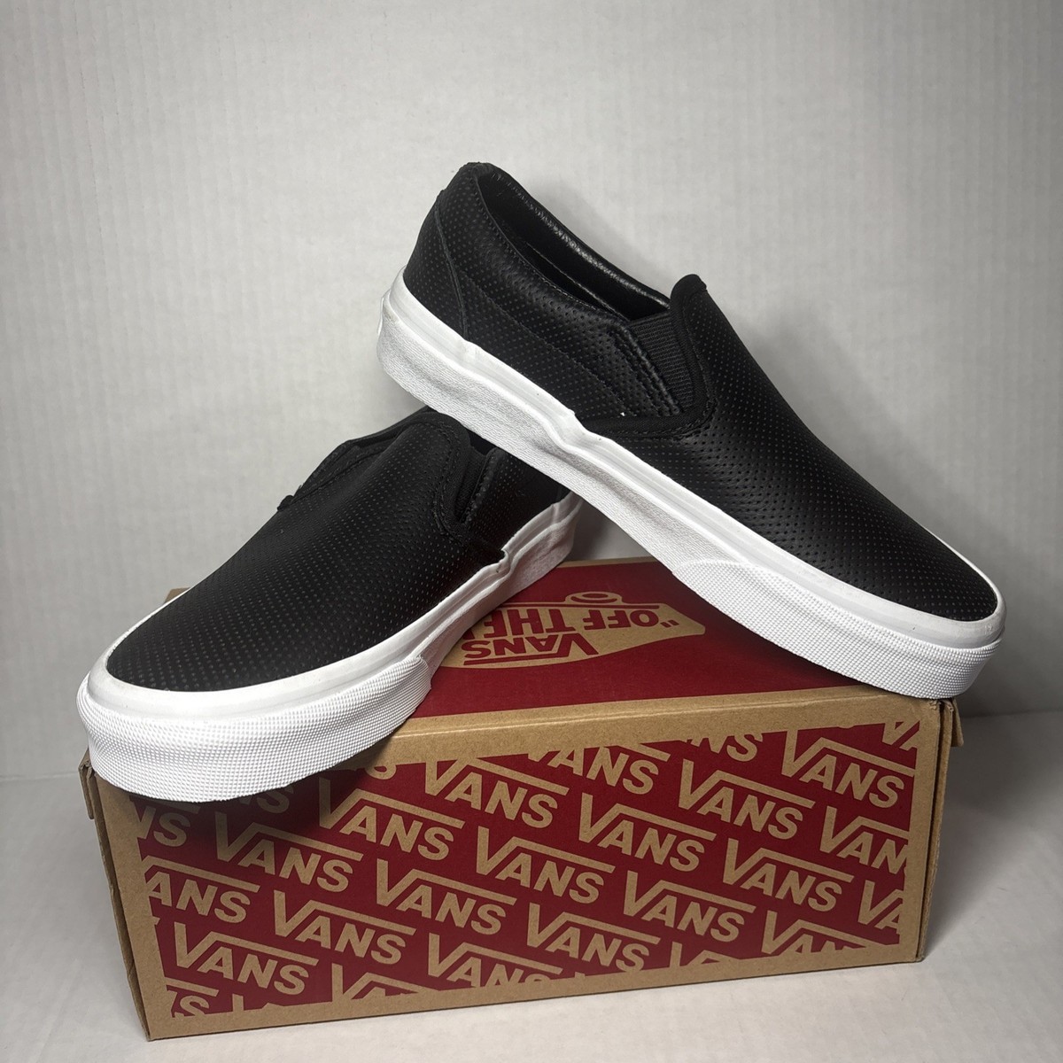 VANS Classic Slip-On (Perf Leather) Black Size M4/W5.5 New | eBay