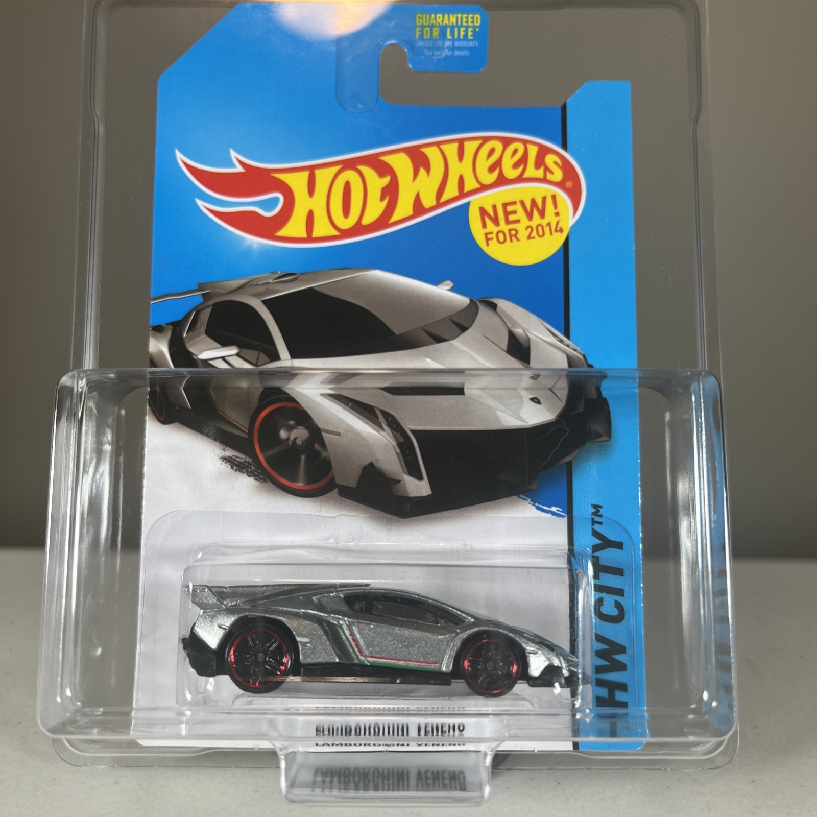 Hot Wheels Lamborghini Veneno HW City 37/250 Metallic Silver 2014 Speed Team NIP