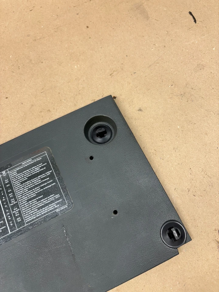 1987 1988 1989 1991 Ford f250 f350 BRONCO FUSE PANEL DAIGRAM COVER DOOR BEZEL OE - Image 4 of 4