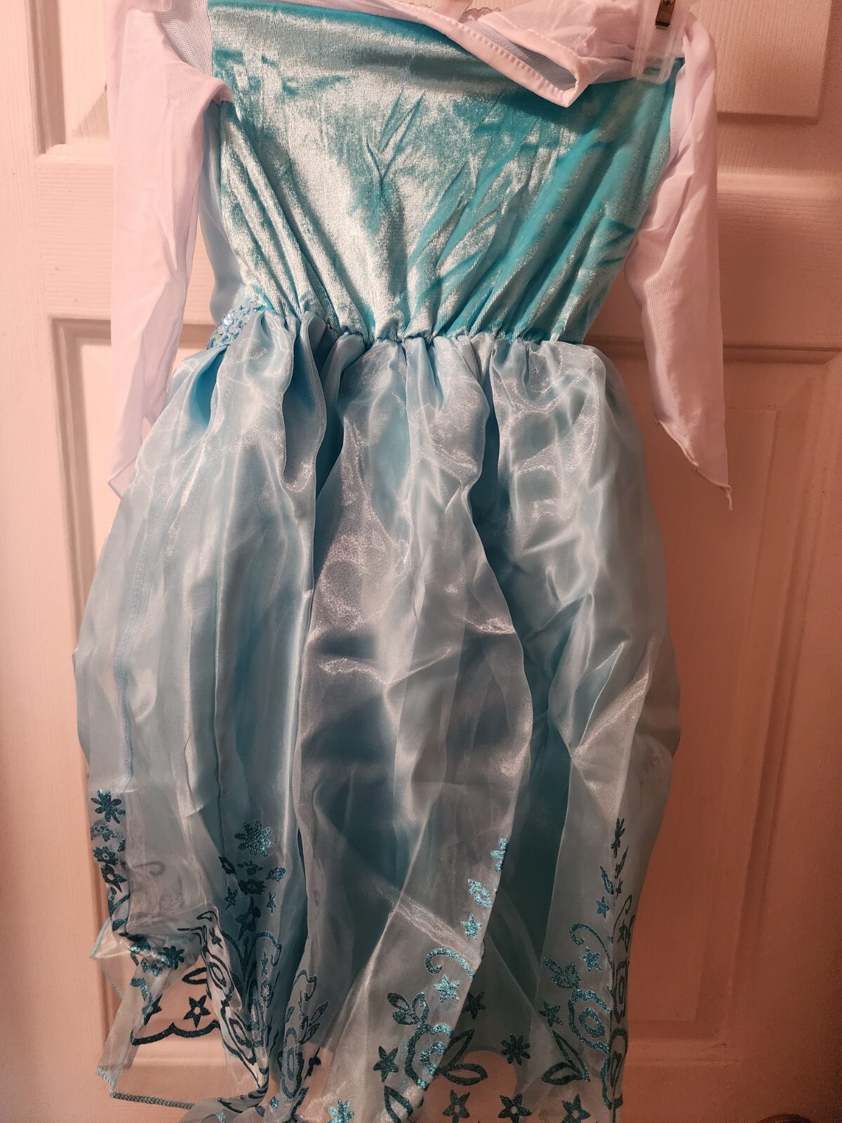 Picture 4 of 12