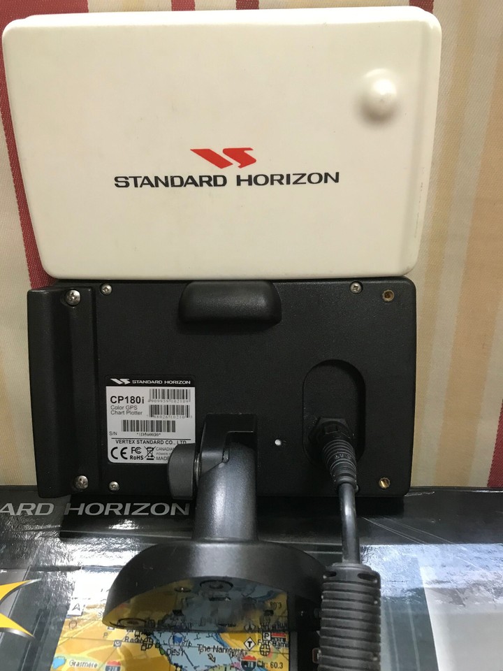 Standard Horizon Chart Plotter CP180i Internal Antenna Boxed eBay