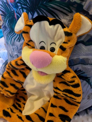 Vintage Boots Store Winnie The Pooh Tigger Water Bottle Holder Plush 14" - Picture 2 of 5