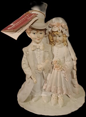 Vtg AURO BELCARI Italian Art Sculpture Young Bride & Groom Figurine Wood Base