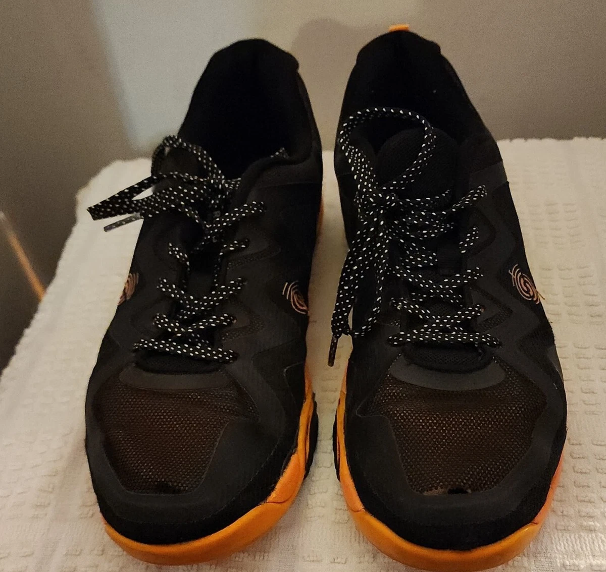 Strong Zumba Train Womens 9 Black Training Fitness Workout Shoe A1F00113 Read