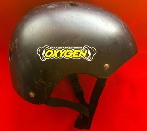 helmet with built in speakers