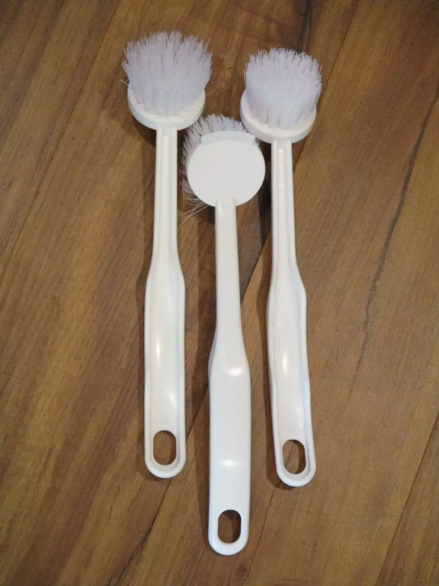 Juicer cleaning brush top