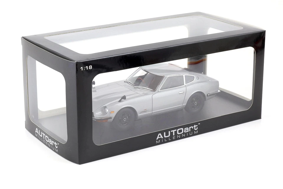 1:18 AUTOart Nissan Fairlady Z432 (PS30) Coupé Rhd Argent 77437 - Photo 4/4