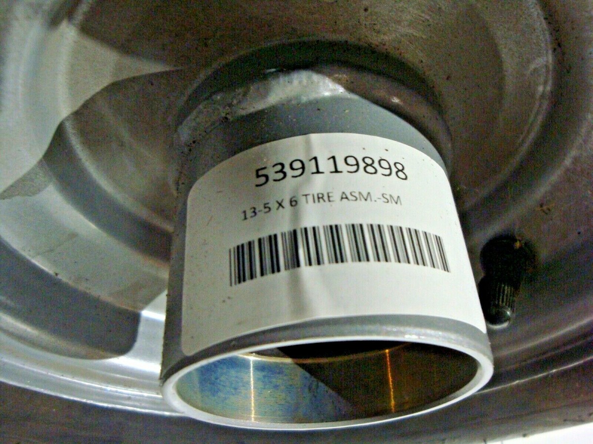DIXON ZTR 539119898 TIRE RIM HUB ASM 13.5X6 NOS HUSQVARNA
