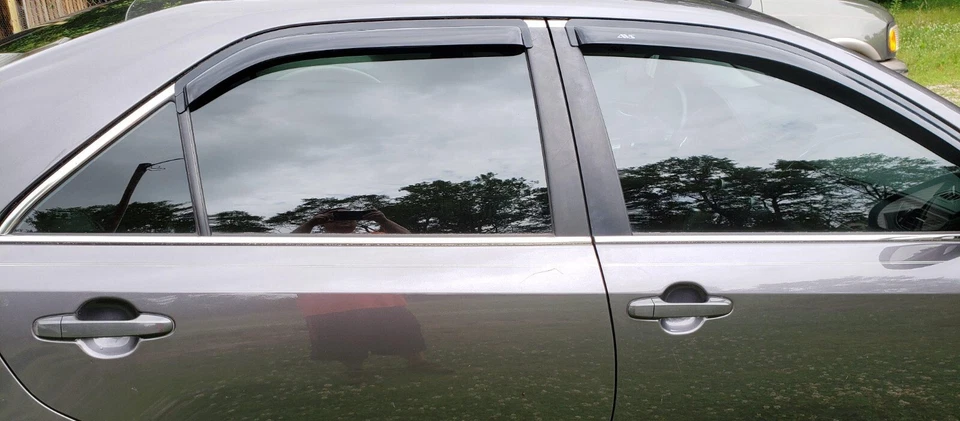 AVS Smoke Rain Guards Vent Visors 3M 胶带式适用于 2012-2014 丰田凯美瑞轿车 — 第 2/4 张图片