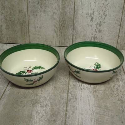 Extremely Rare Lot of 2 Holly Holiday  Berry 7   Serving Bowls