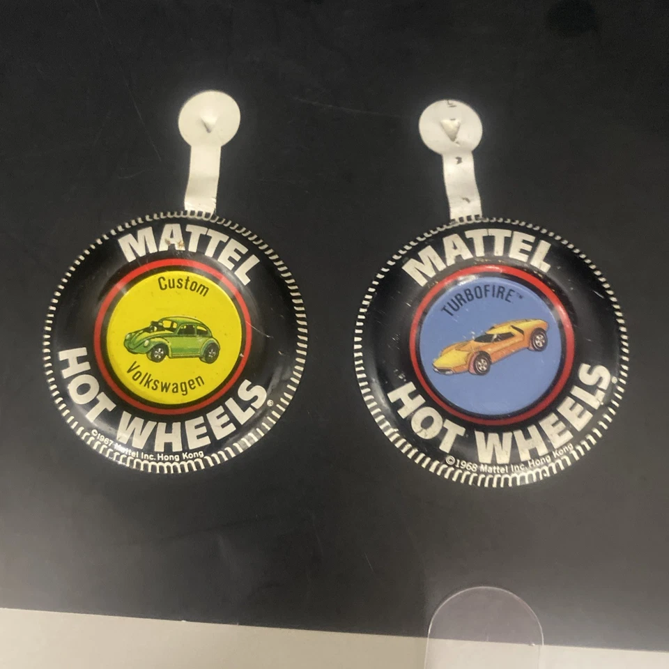 Vintage Hot Wheels Redline Custom Volkswagen & Turbo fire Badge Button Pin - Image 4 of 4
