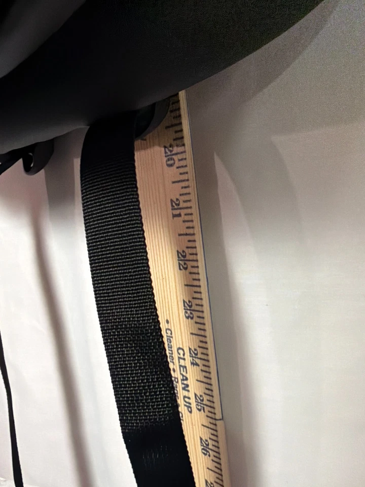 Mochila para portátil Swissdigital Univector negra puerto de carga USB NUEVA CON ETIQUETAS Foto 3 de 4