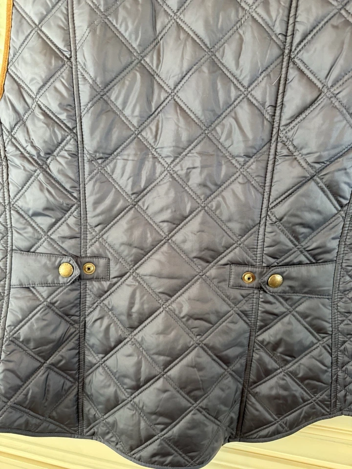 Kenneth Cole Reaction Womens Black Down Puffer Vest Zipper Front Pockets Sz M - Image 2 of 4