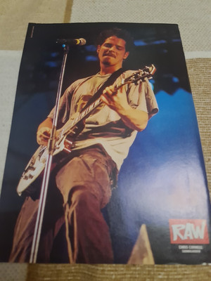 Vintage CHRIS CORNELL SOUNDGARDEN / KURT COBAIN A4 POSTER RAW MAGAZINE CLIPPING 