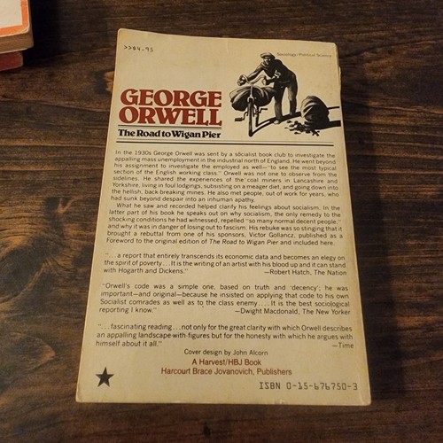 George Orwell Paperback lot Of 3: 1984, Animal Farm, and the Road To Wigan Pier - Picture 11 of 14