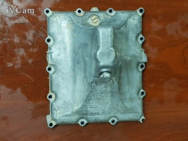 Suzuki GSXR 600 GSXR600 2005 2004 cárter de aceite cubierta inferior del motor R 11511-29G00 Foto 2 de 4