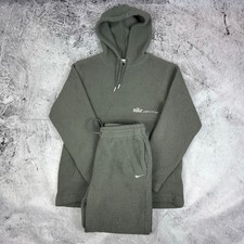 Nike Therma-Fit Women's Green Fleece Solo Swoosh Sweatsuit S