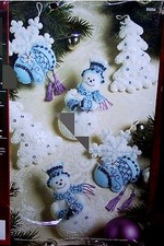Bucilla SNOWFLAKE SNOWMAN Felt Christmas Ornaments Kit 86094 Blue White OOP