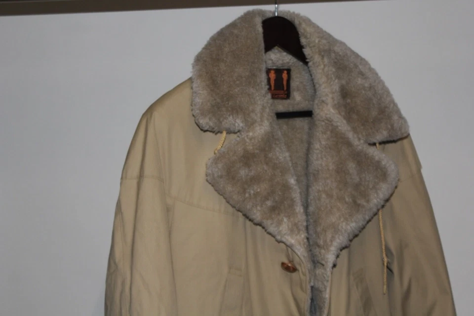 Винтажный Robert Lewis мужской 38 искусственного меха с воротником дождя зимнее пальто 4 кармана кнопки - Изображение 2 из 4