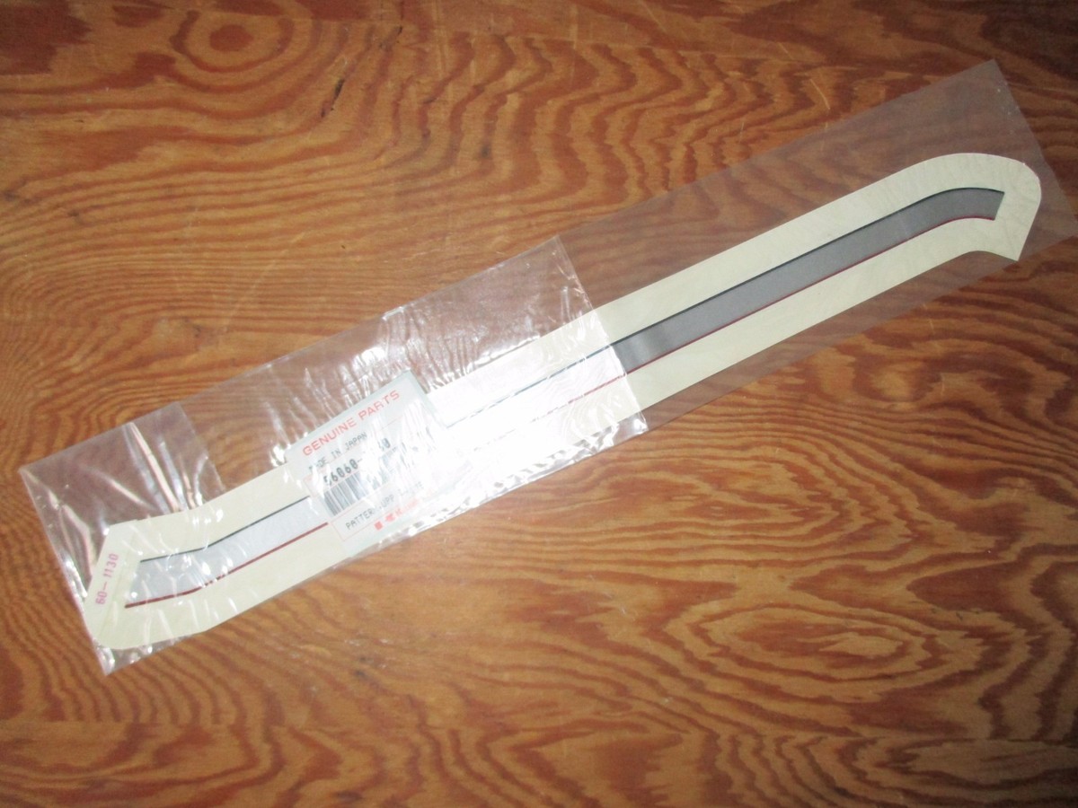 KAWASAKI NOS/OEM UPPER RIGHT FAIRING STICKER ZZR ZX 600 500