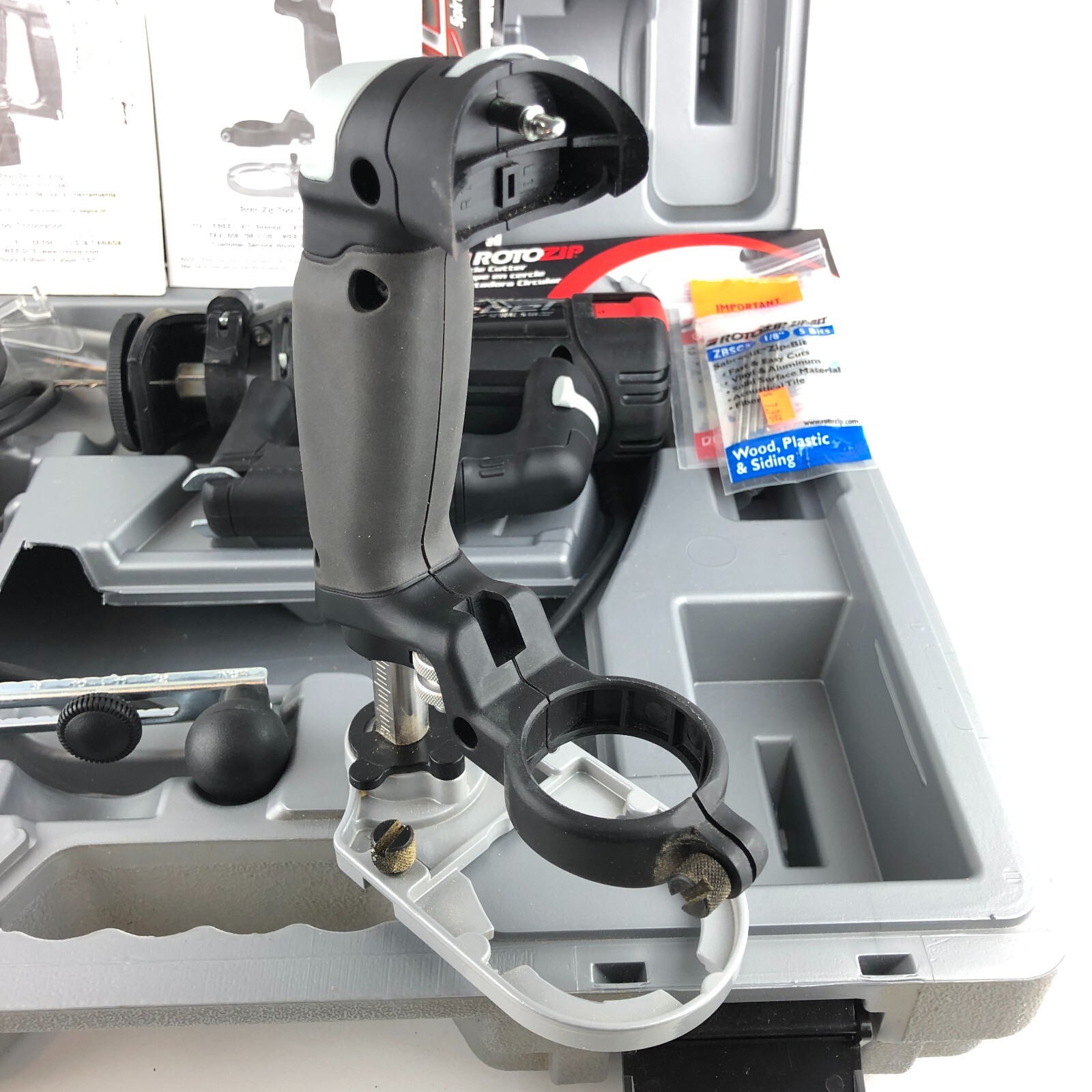 Rotozip Rebel Spiral Saw with Plunge Router Attachment & Circle Cutter