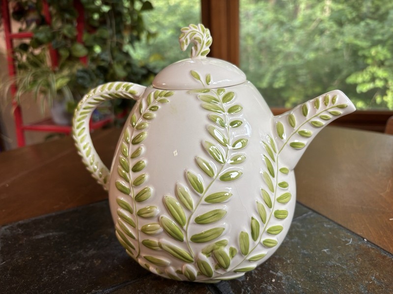 Pottery Barn Fern Green & White Porcelain Teapot Coffee Pot Excellent!