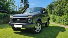 Lada Niva 4x4 Urban | scheckheftgepflegt, unfallfrei, Schnorchel, Front-LED