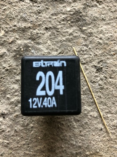 1x Relais Nr. 204 431951253H Mehrzweckrelais VW AUDI SKODA SEAT 12V 40A