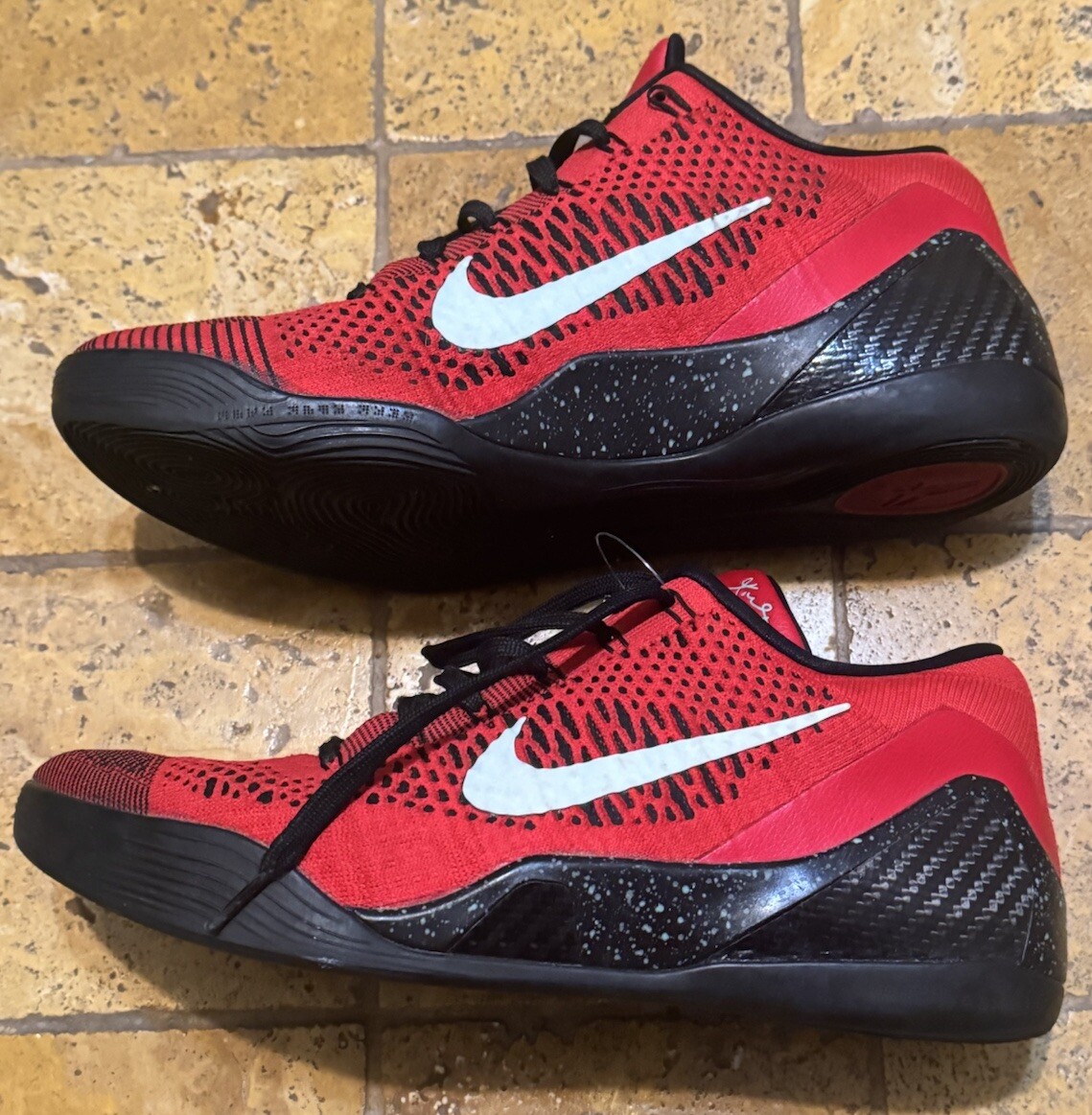 Nike Kobe 9 Elite Low University Red Kobe Shoes Mamba Sneakers Men’s Size 11