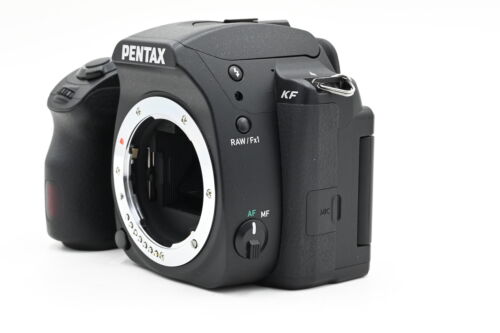 Pentax KF 24.24MP Digital SLR Camera Body #934 - Picture 3 of 9