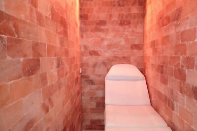 Himalayan Salt Sauna Materials for 4' x  4' Surface Area - 16 Sq feet