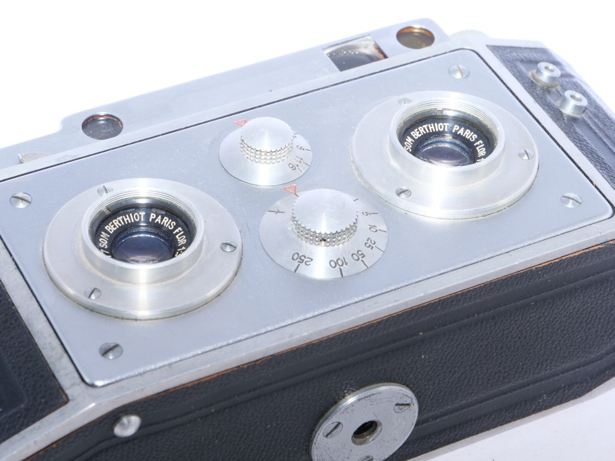 Busch F40 Veriscope 3D Stereo Film Camera. Made in France