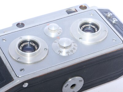 Busch F40 Veriscope 3D Stereo Film Camera. Made in France