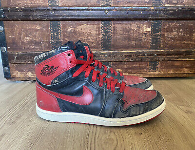 1985 Nike Air Jordan 1 Bred Size 9 Black Red TY1 Vintage 80s 1985 Nike Air Jordan 1 Bred Size 9 Black Red TY1 Vintage 80s