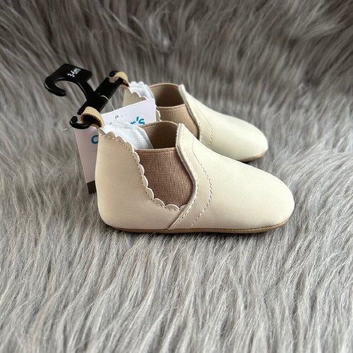 Carter's Child Of Mine Baby Shoes Infant Girls Size 3-6 Months White Booties - Picture 3 of 7