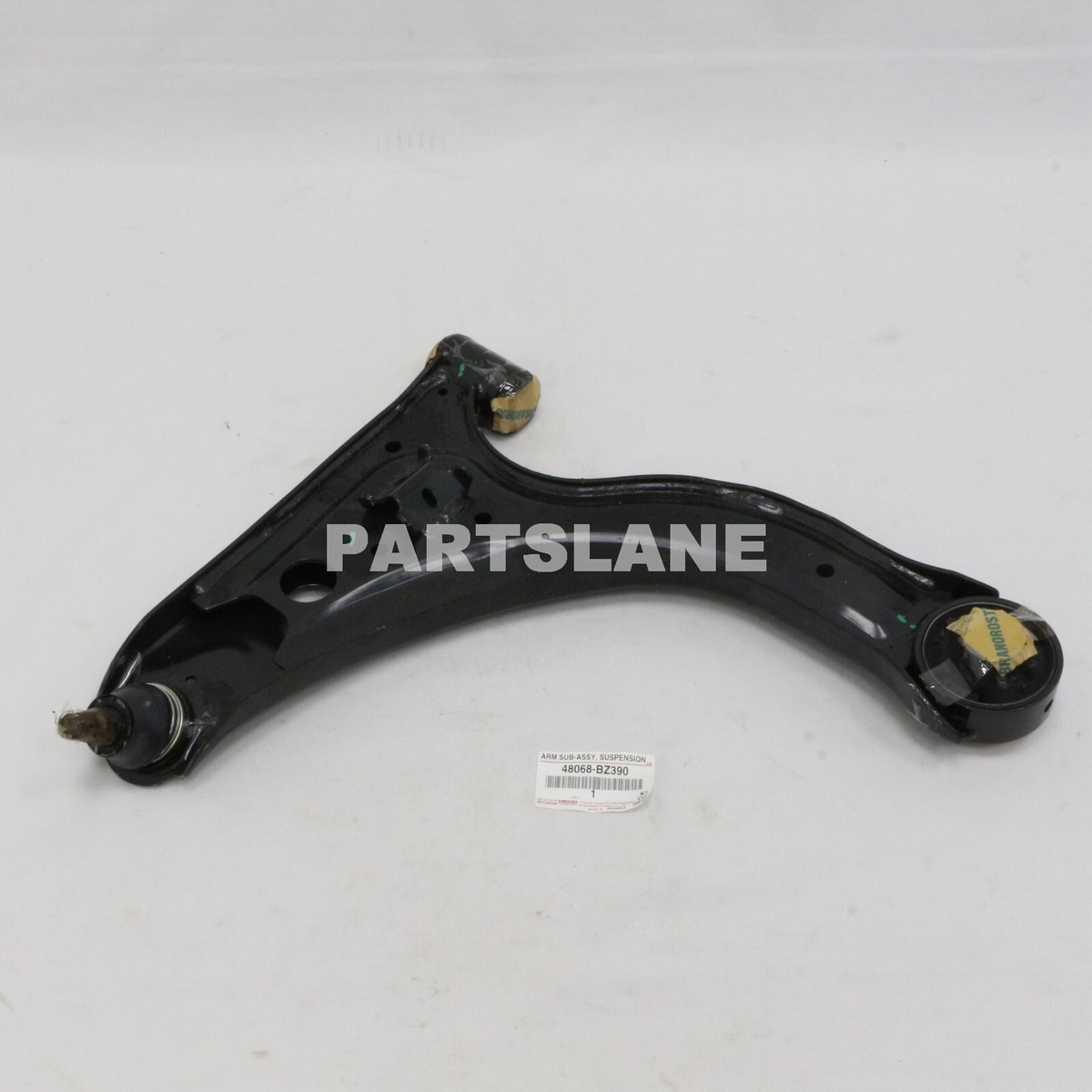 Toyota Rush F800L OEM Genuine Front right RH Lower Suspension Arm