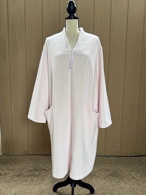 Miss Elaine Women s Long Sleeve Quilted Zipper Robe Pink Loungewear XL.