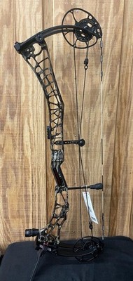 Darton Tritech 35 MO Bottomland/Black Limbs 70# RH