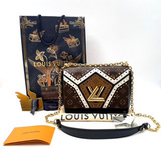 Louis Vuitton Reverse Monogram Brogues Twist MM M44214 Shoulder Bag OY100075