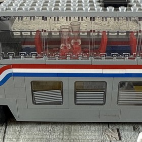 LEGO Train Railroad Club Car (10002) with One Figure Excellent condition No Manu