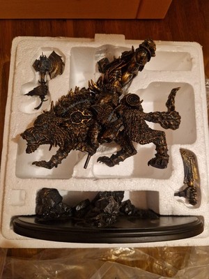 World of Warcraft 10th Anniversary - Orc Wolf Rider Statue - WOW