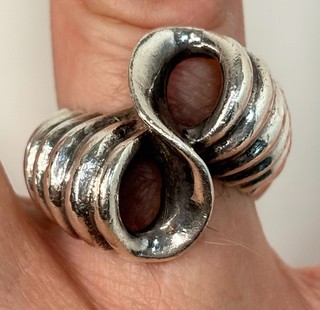 Vintage Taxco Mexico Sterling Silver Organic Modernist Design Ring Size 8.5