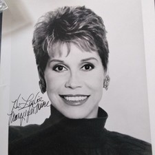Mary Tyler Moore SIGNED Photo 70s TV Movie Actress Dick Van Dyke Modern Millie