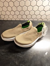 OOFOS Oomg Eezee Low Recovery Shoes Womens Size 12 Taupe Comfort Sneakers NEW