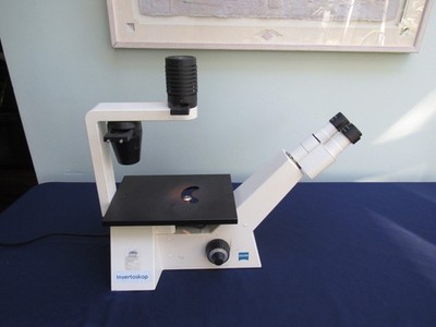 Carl Zeiss Invertoskop Inverted Phase Contrast Microscope with 3 objectives