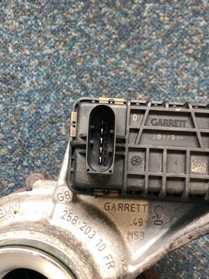 BMW 1-series N47 2.0d Turbo Charger Garrett 781018901 for sale 