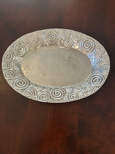Vintage Large Oblong Pewter Platter Made in Mexico Swirl Pattern 18 1/4 x 13 1/2 - Picture 2 of 9