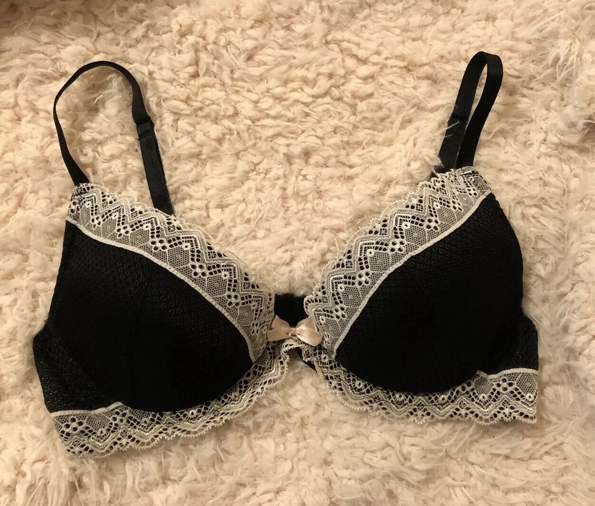 Glam Black Lacey H & M Push Up Bra Size 36C Underwire