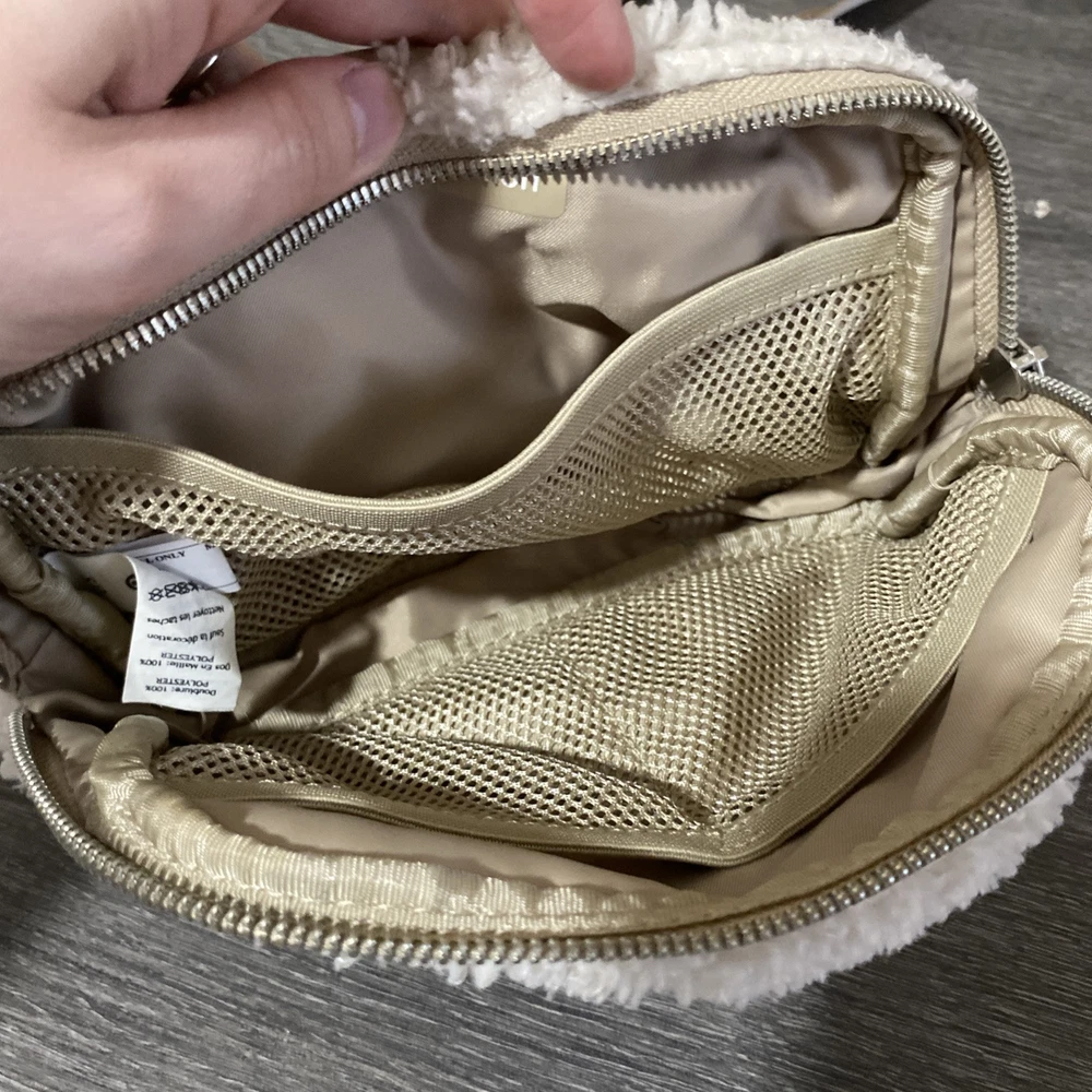 Lululemon Everywhere Fleece Belt Bag in Bone Gold White Sherpa Crossbody Sling